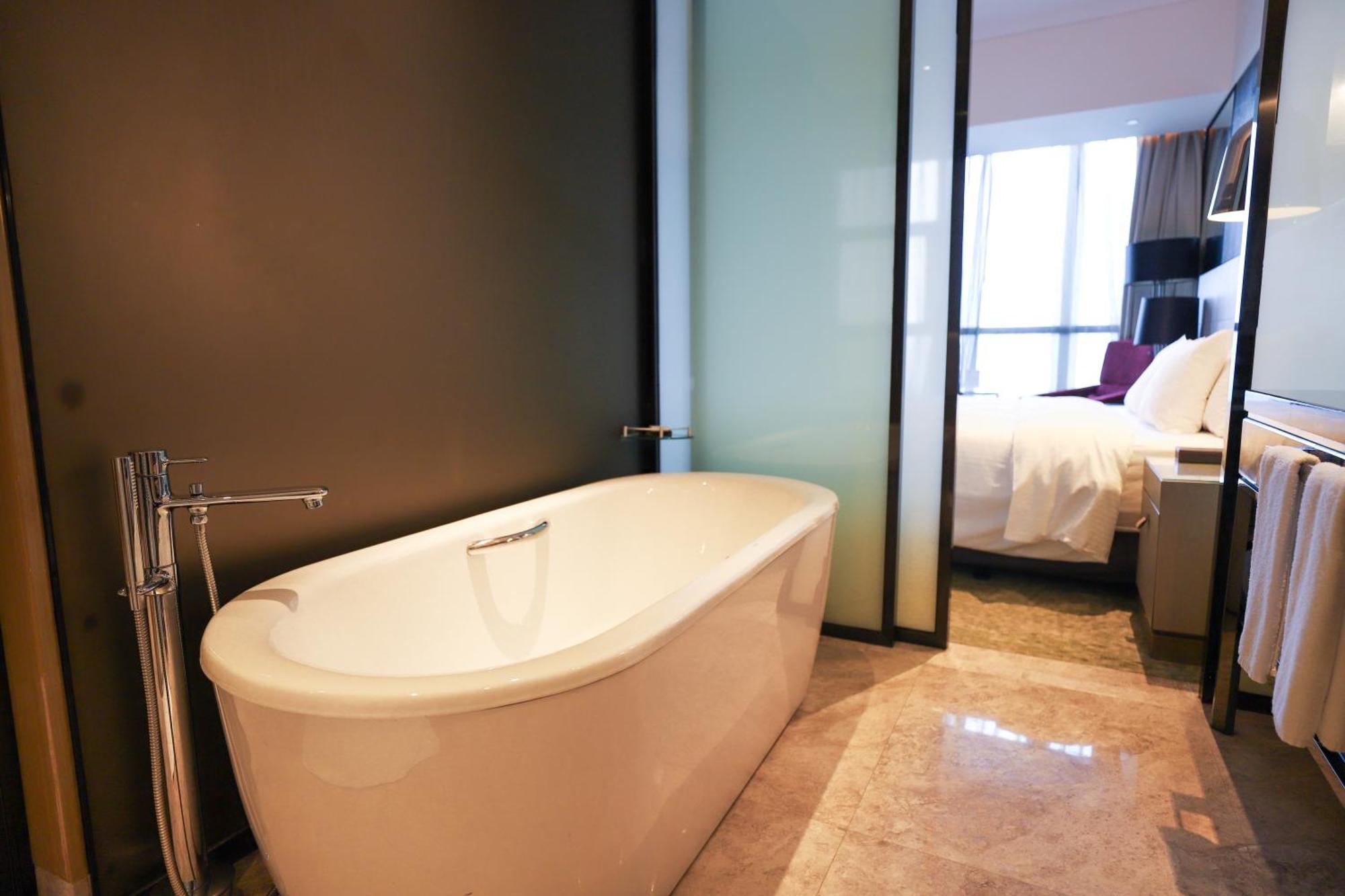 Hotel Wanda Realm Jiangmen Extérieur photo