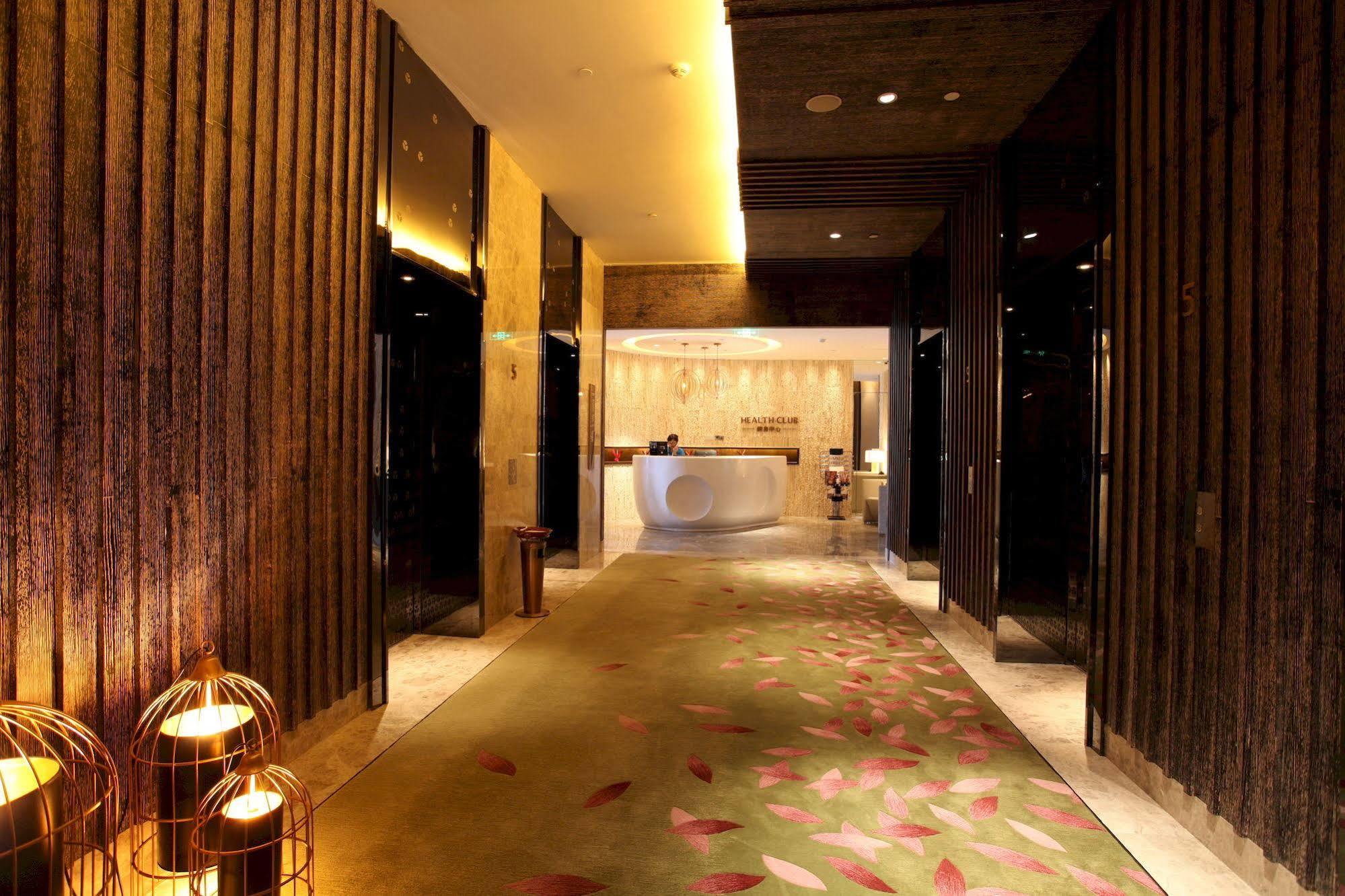 Hotel Wanda Realm Jiangmen Extérieur photo